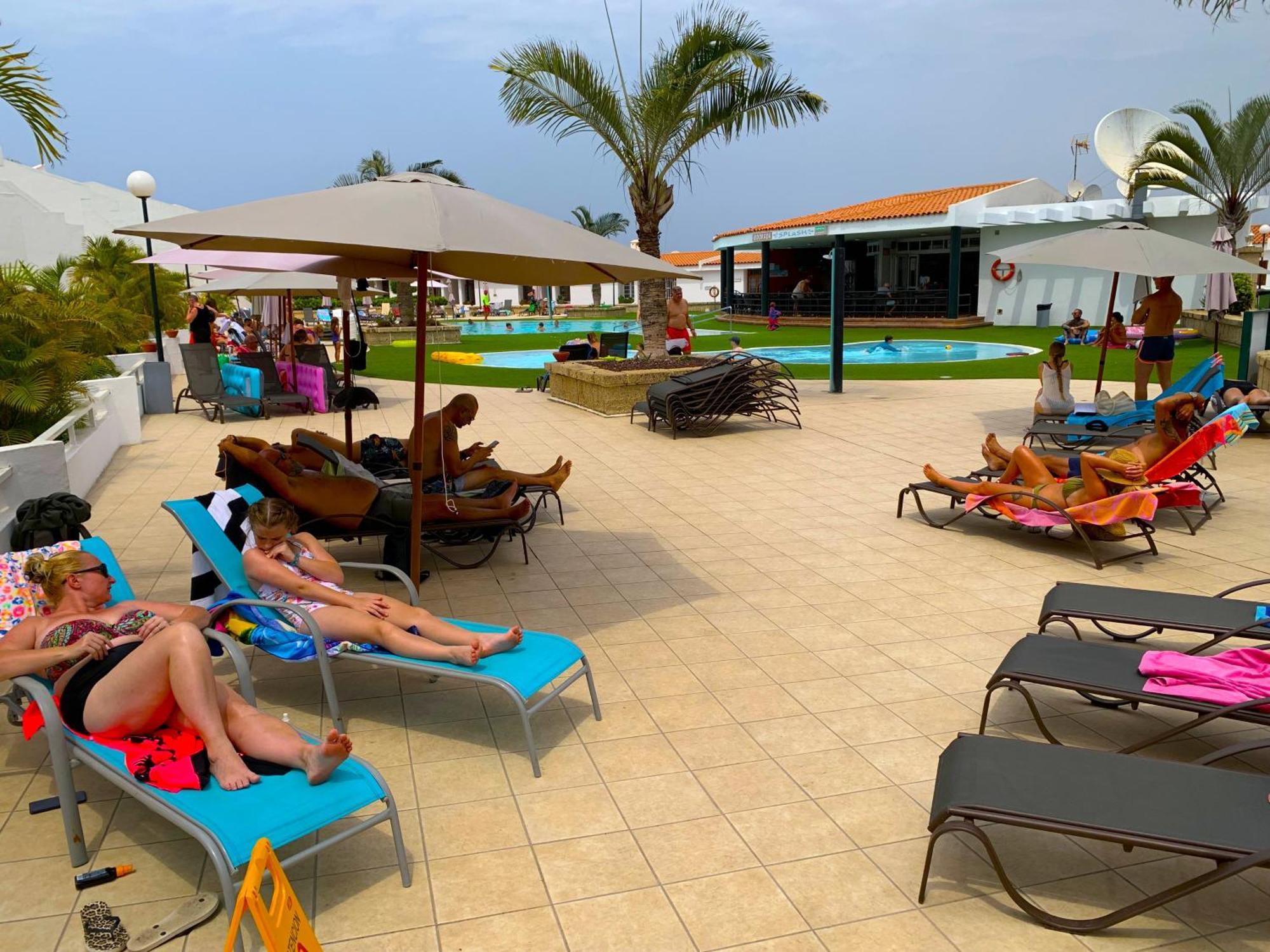 Ocean Breeze And Seaview Resort Costa Adeje Dış mekan fotoğraf